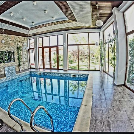 Steaua Apelor Family Resort Nufaru Exterior photo