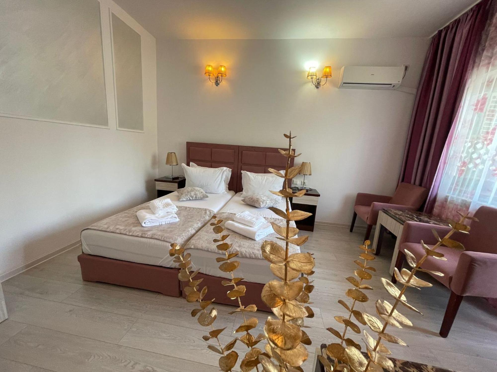 Steaua Apelor Family Resort Nufaru Exterior photo