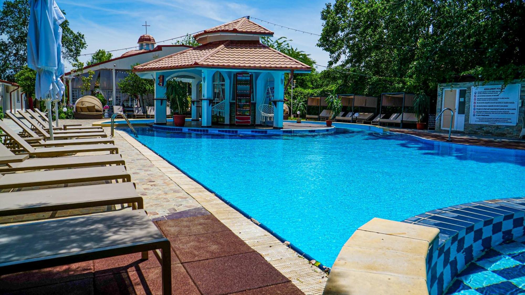 Steaua Apelor Family Resort Nufaru Exterior photo