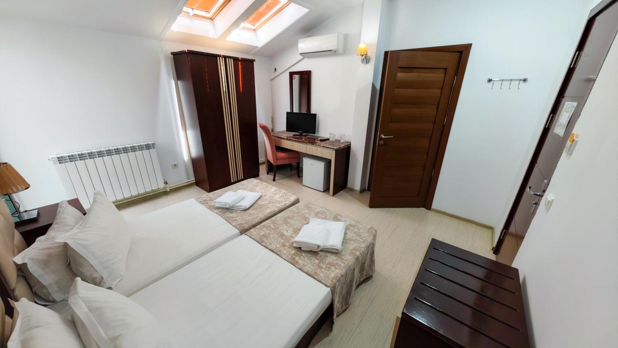 Steaua Apelor Family Resort Nufaru Exterior photo