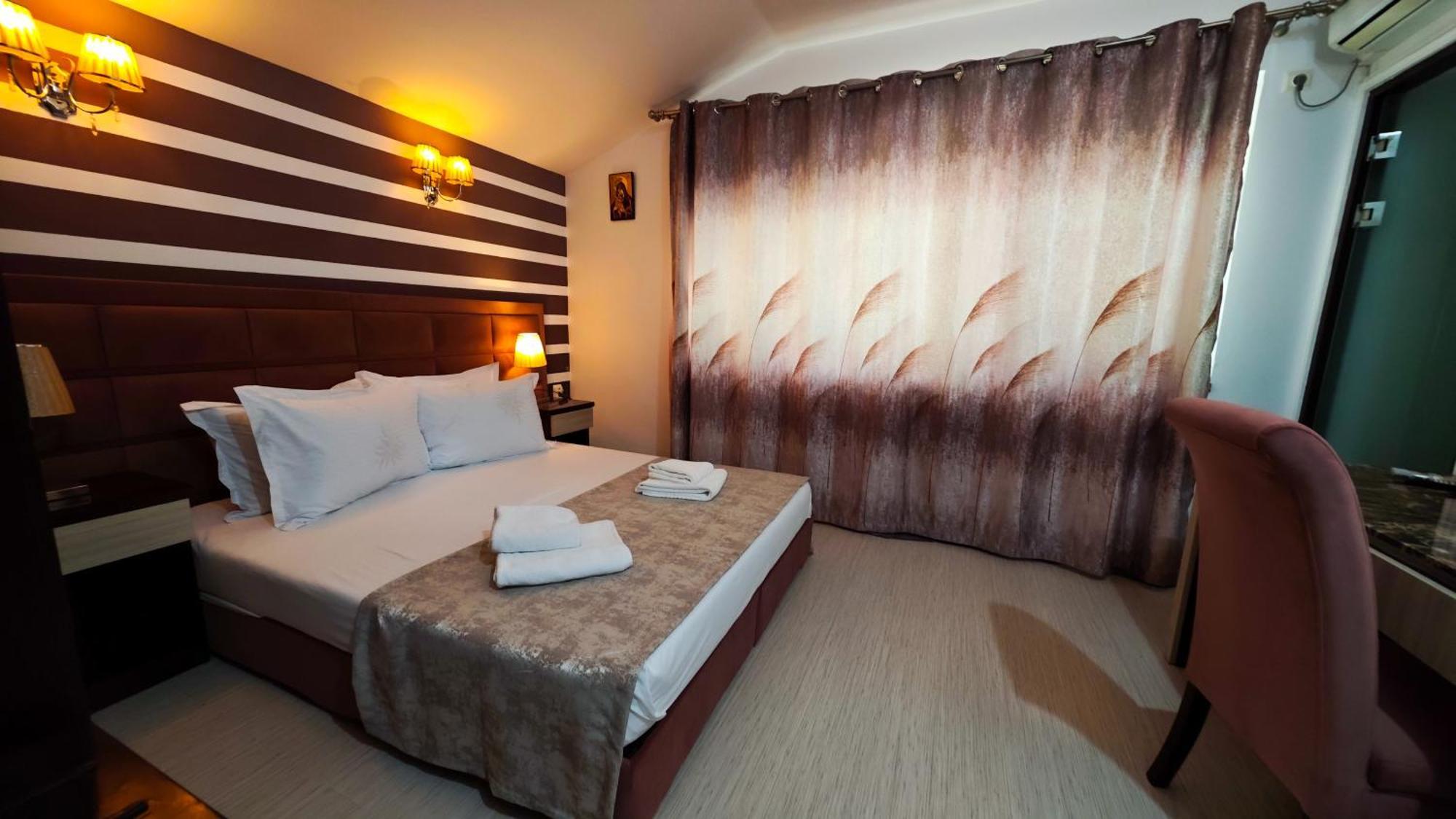 Steaua Apelor Family Resort Nufaru Exterior photo
